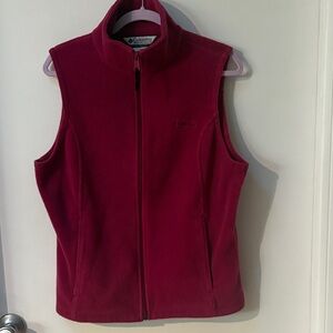 Columbia Fuchsia Sleeveless Fleece Vedt